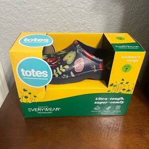 Totes Women's Clogs with Floral/Garden Pattern (NWT!!!)